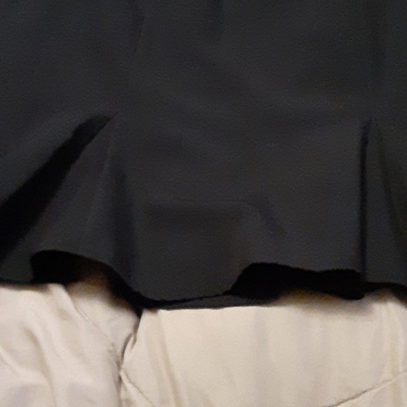 Black flared pencil skirt - Picture 2 of 4